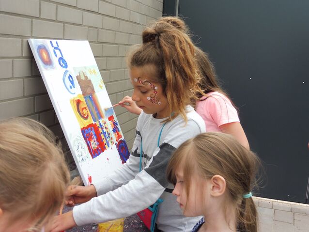 Tolle Ferientage beim Affentag und im Boxring