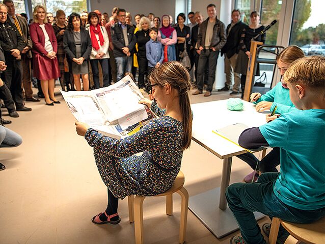 Mit Tanz, Musikdarbietungen und einem Sketch bedankten sich die Kinder für ihr neues Domizil bei den Gästen der Eröffnungsfeier / Foto: Kita gGmbH/Lena Schwark